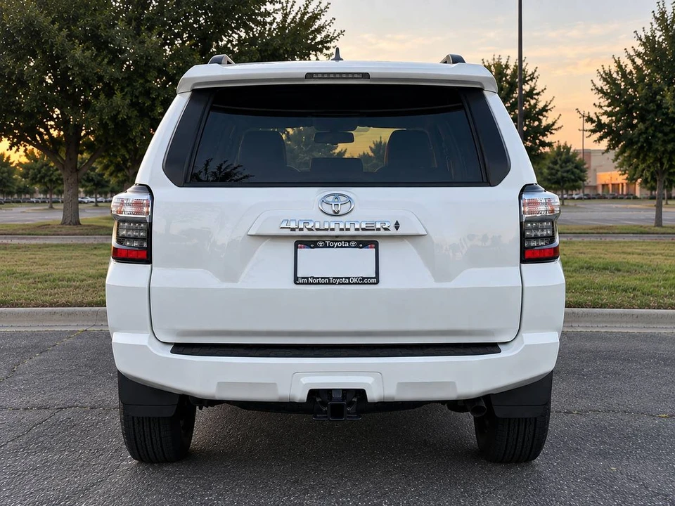 2023 Toyota 4Runner 5th Gen - Image 4 of 19