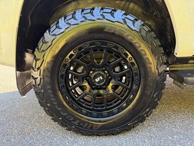 2023 Toyota 4Runner 5th Gen - Image 10 of 12
