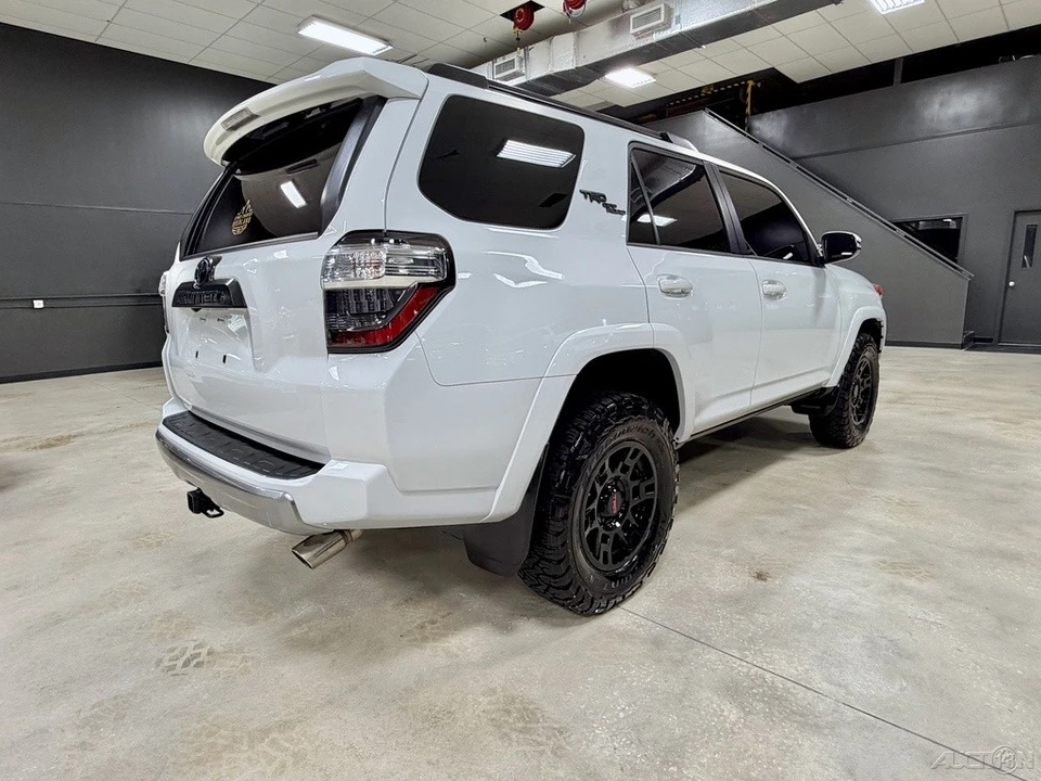 2023 Toyota 4Runner 5th Gen - Image 10 of 12