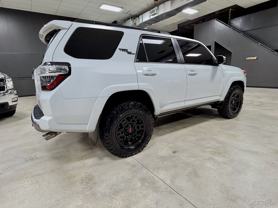 2023 Toyota 4Runner 5th Gen - Image 9 of 12
