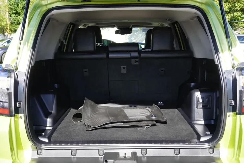 2023 Toyota 4Runner 5th Gen - Image 9 of 18