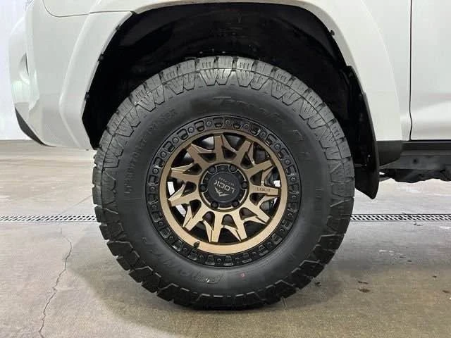 2023 Toyota 4Runner 5th Gen - Image 10 of 16