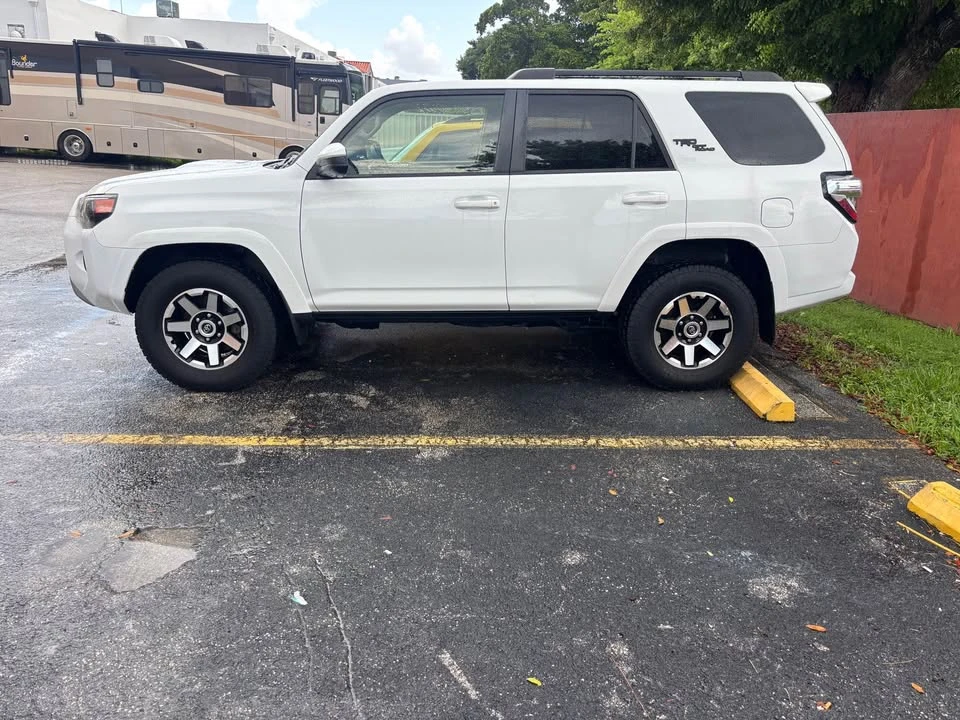 2023 Toyota 4Runner 5th Gen - Image 5 of 8