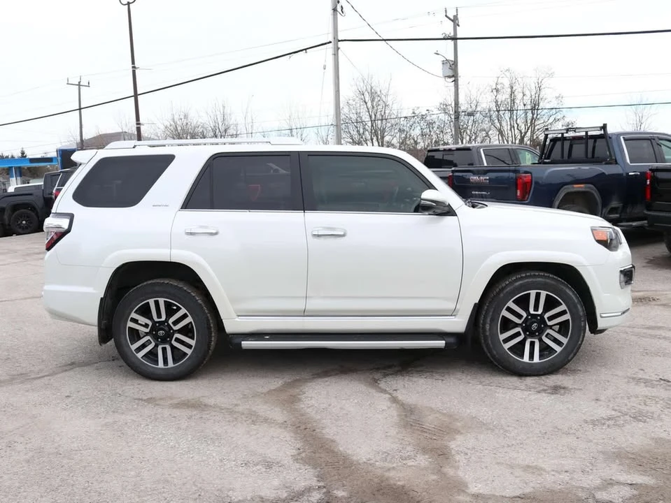 2023 Toyota 4Runner 5th Gen - Image 4 of 9