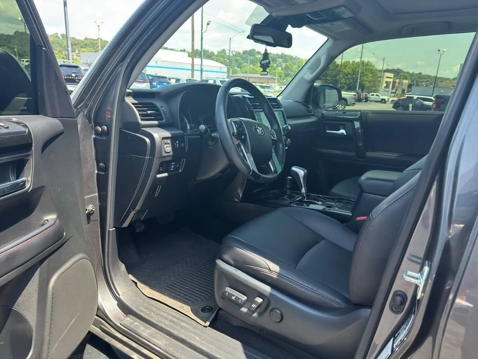 2023 Toyota 4Runner 5th Gen - Image 7 of 10