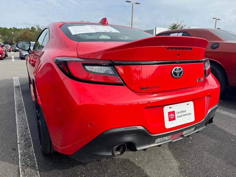 2023 Toyota GR86 2nd Gen - Image 4 of 19