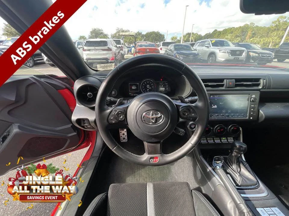 2023 Toyota GR86 2nd Gen - Image 11 of 19