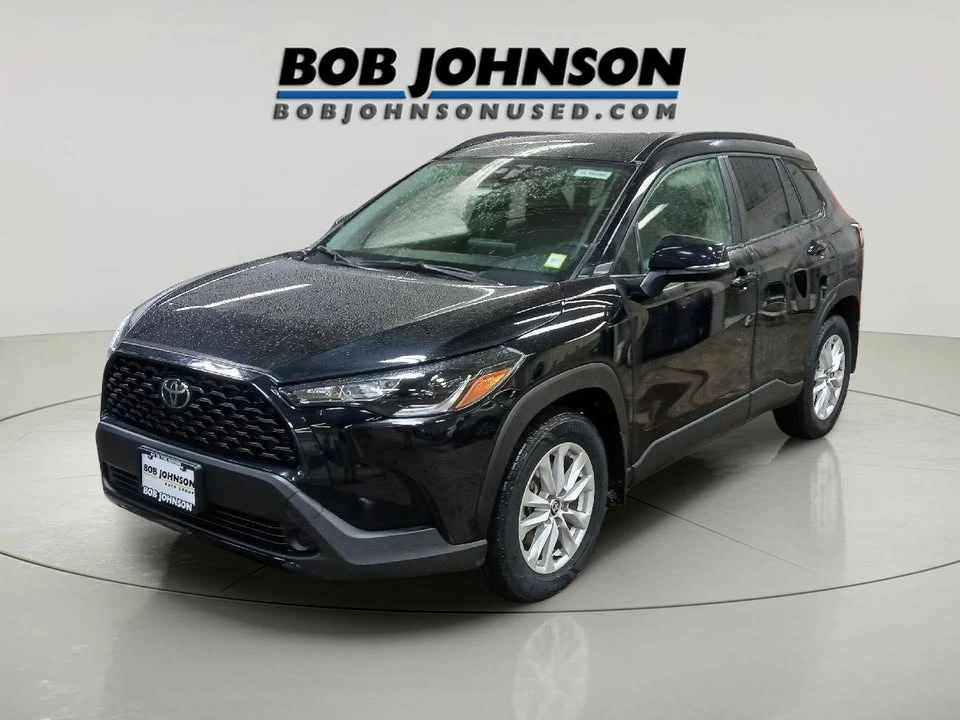 2023 Toyota Corolla Cross - Image 3 of 19
