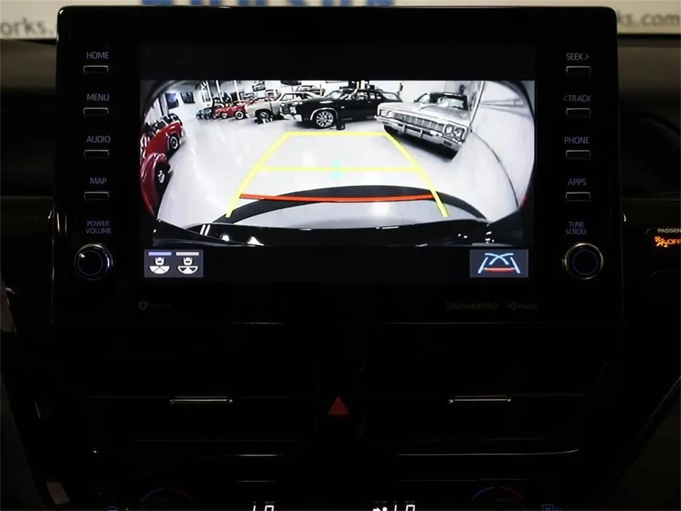 2023 Toyota Camry 8th Gen - Image 19 of 31