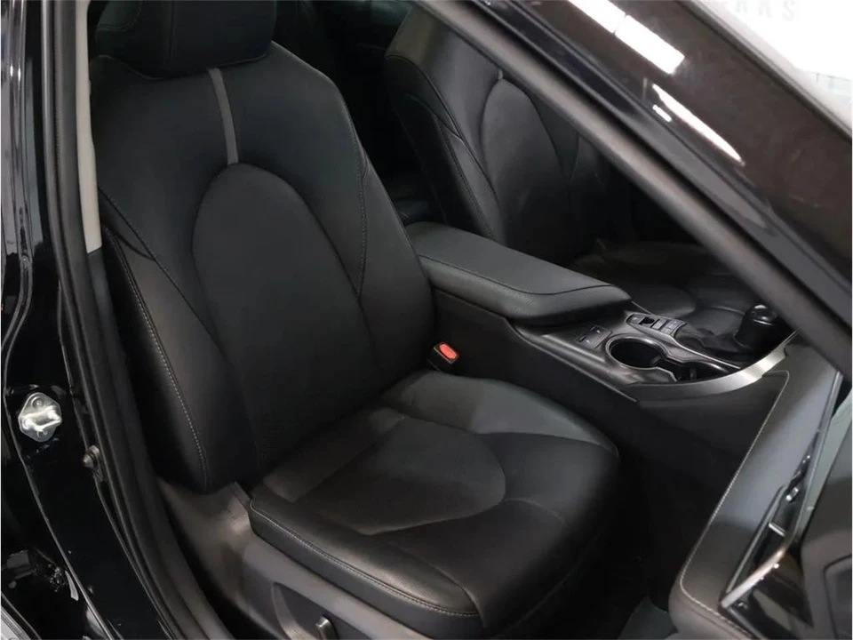 2023 Toyota Camry 8th Gen - Image 29 of 31