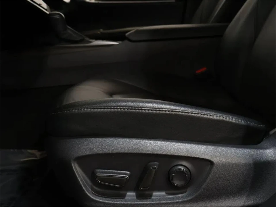 2023 Toyota Camry 8th Gen - Image 15 of 31