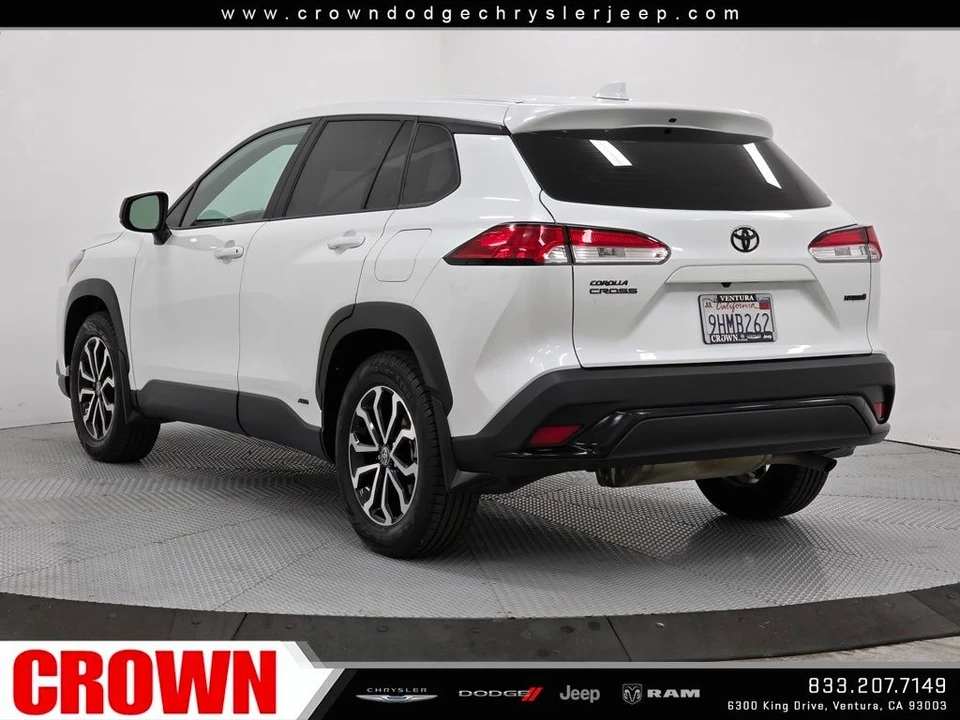 2023 Toyota Corolla Cross - Image 5 of 21