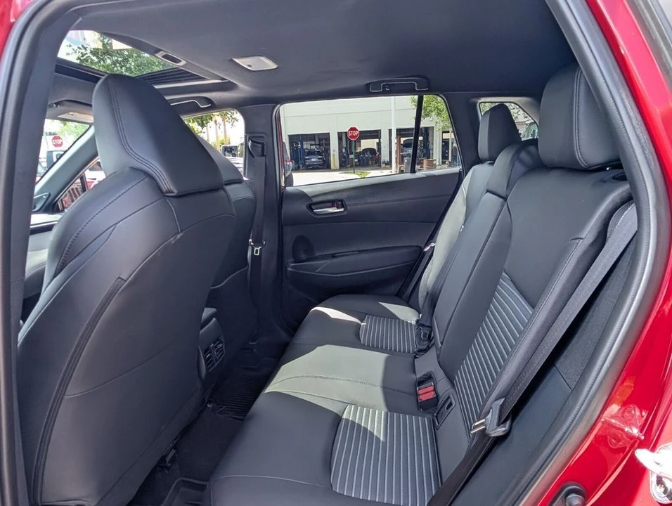 2023 Toyota Corolla Cross - Image 12 of 21