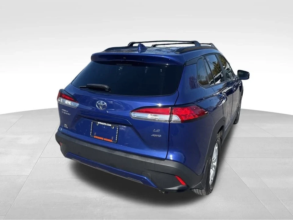 2023 Toyota Corolla Cross - Image 5 of 12