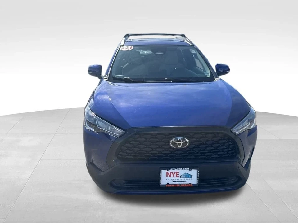 2023 Toyota Corolla Cross - Image 9 of 12