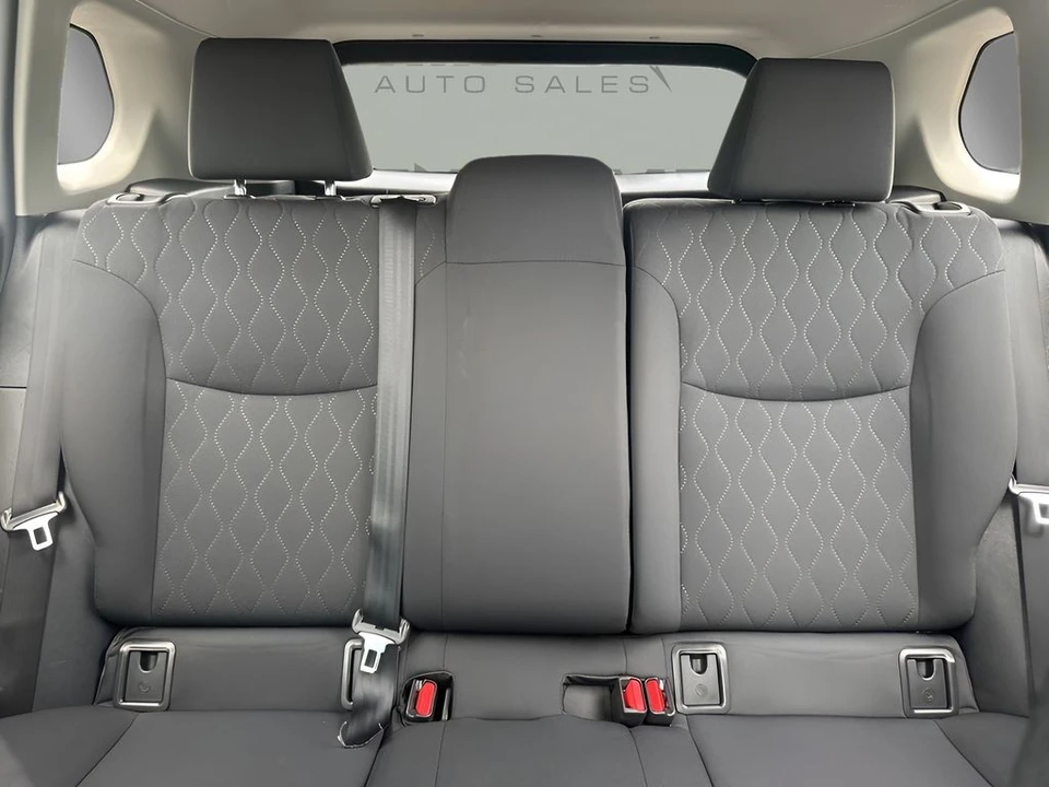 2023 Toyota Corolla Cross - Image 10 of 12