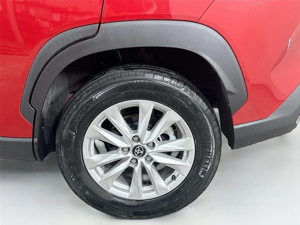 2023 Toyota Corolla Cross - Image 13 of 14