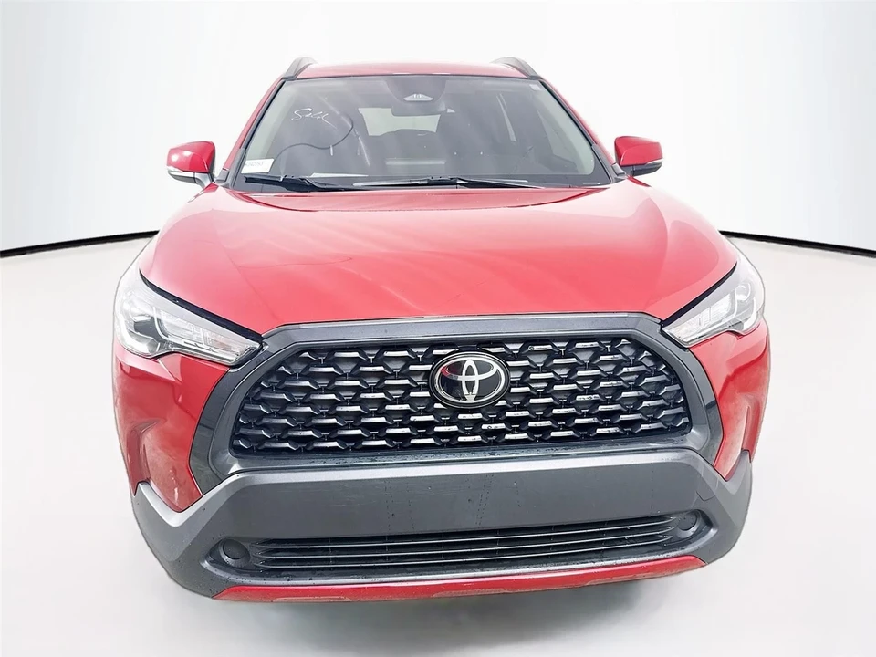 2023 Toyota Corolla Cross - Image 2 of 14