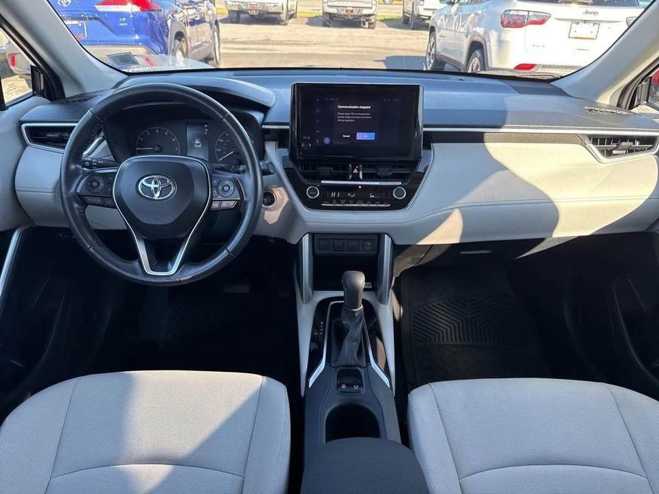 2023 Toyota Corolla Cross - Image 11 of 12