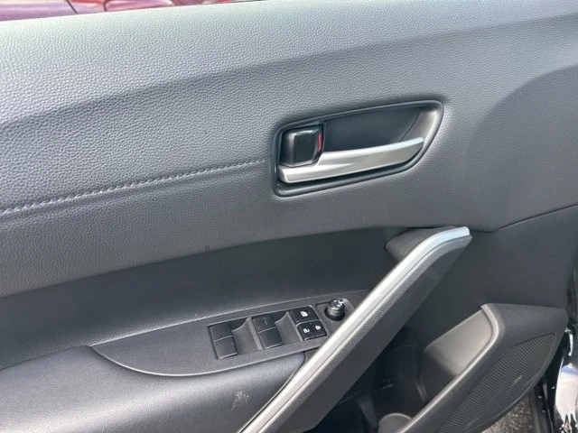 2023 Toyota Corolla Cross - Image 5 of 12