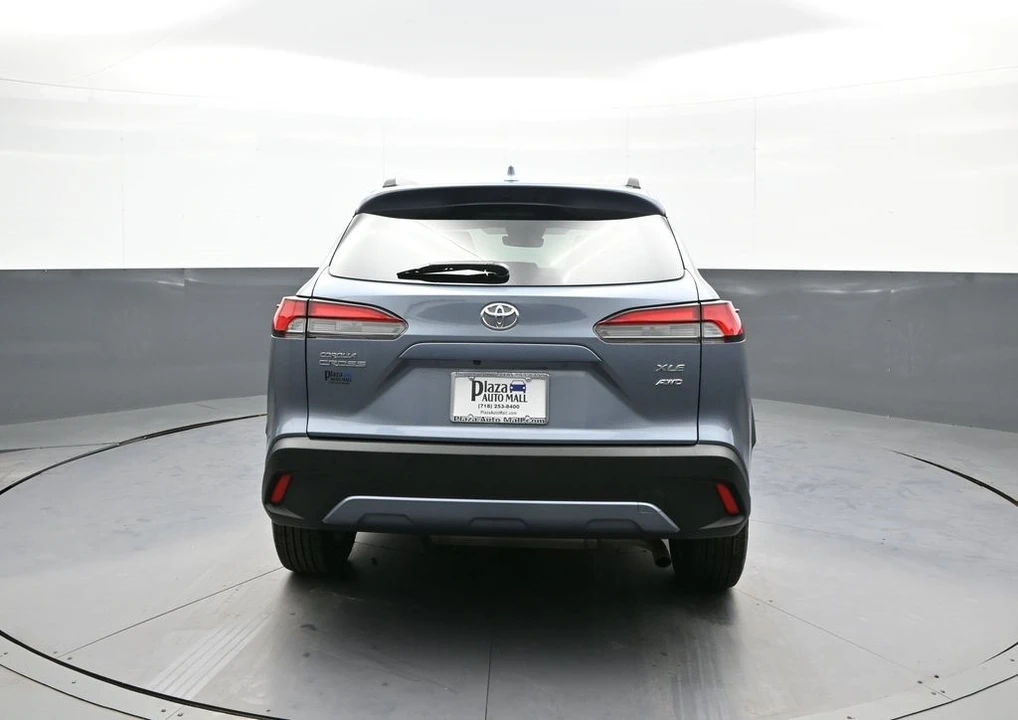 2023 Toyota Corolla Cross - Image 7 of 12