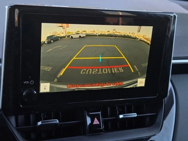2023 Toyota Corolla Cross - Image 13 of 21