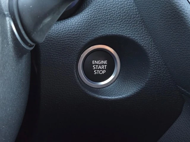2023 Toyota Corolla Cross - Image 18 of 21