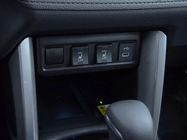 2023 Toyota Corolla Cross - Image 17 of 21