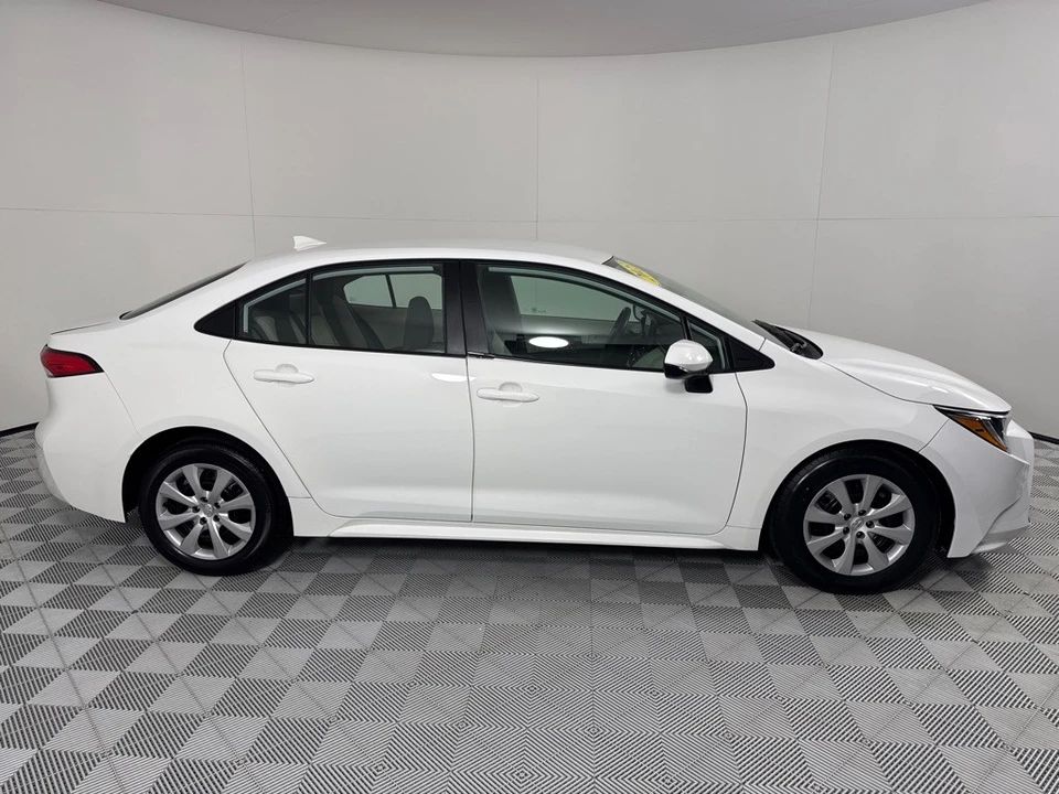 2023 Toyota Corolla 12th Gen - Image 4 of 12