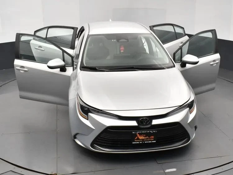 2023 Toyota Corolla 12th Gen - Image 10 of 12