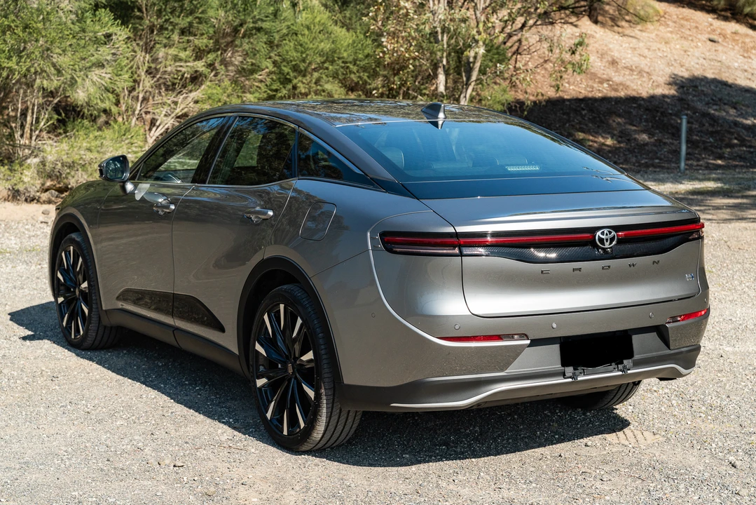 2023 Toyota Crown 16th Gen - Image 18 of 31