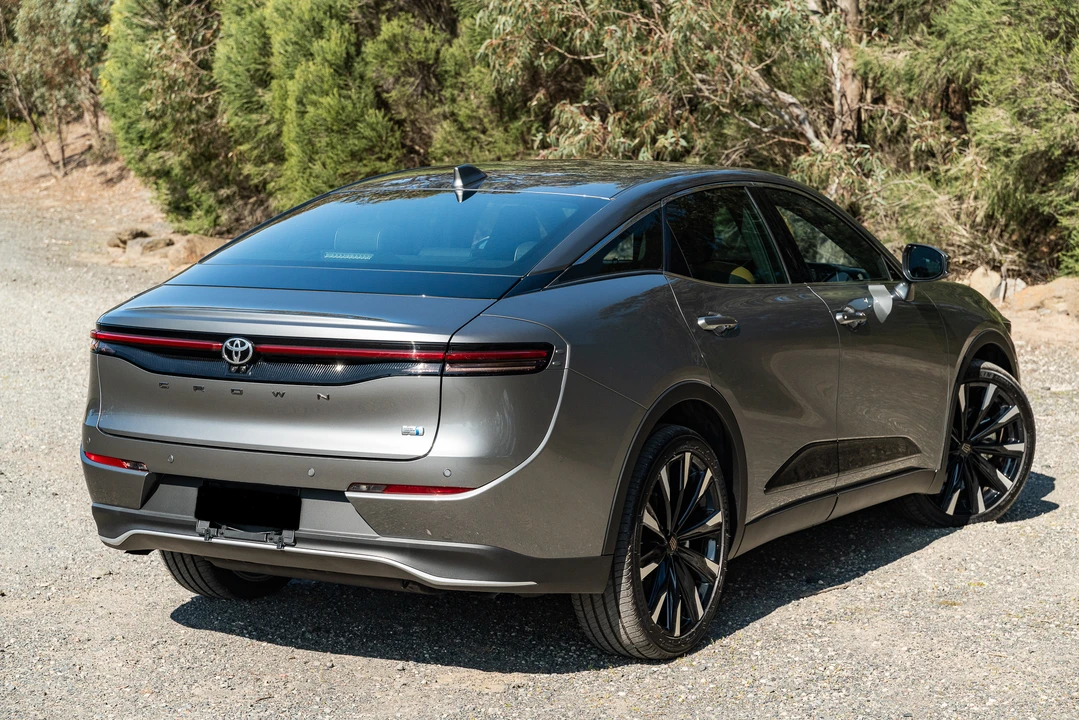 2023 Toyota Crown 16th Gen - Image 17 of 31