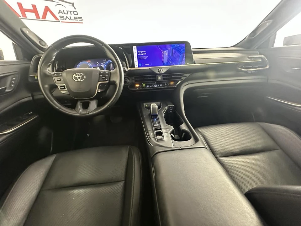 2023 Toyota Crown 16th Gen - Image 27 of 31