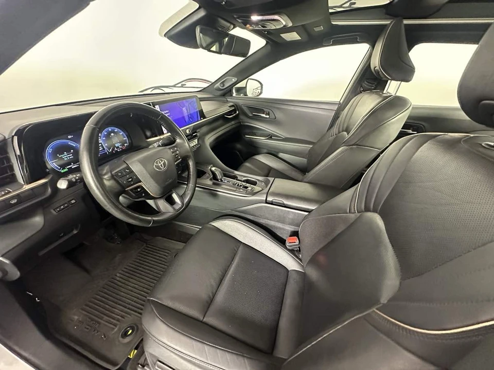 2023 Toyota Crown 16th Gen - Image 20 of 31