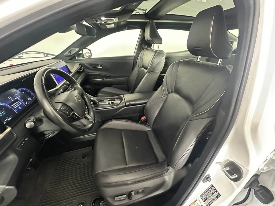 2023 Toyota Crown 16th Gen - Image 23 of 31
