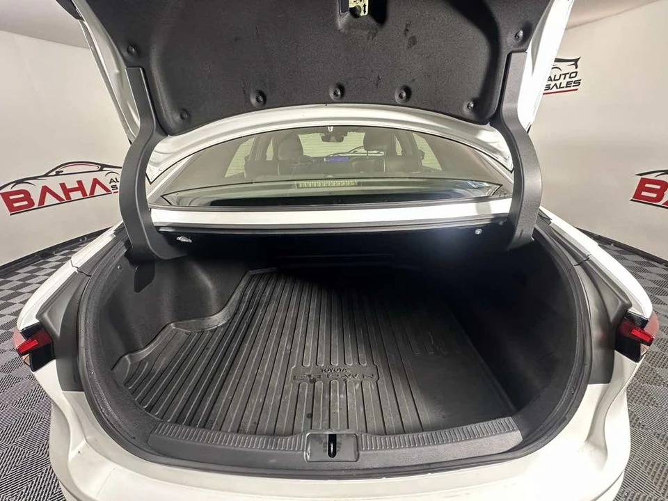 2023 Toyota Crown 16th Gen - Image 19 of 31