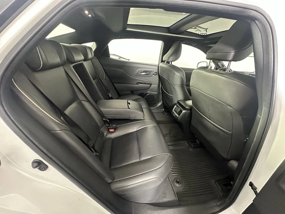 2023 Toyota Crown 16th Gen - Image 26 of 31