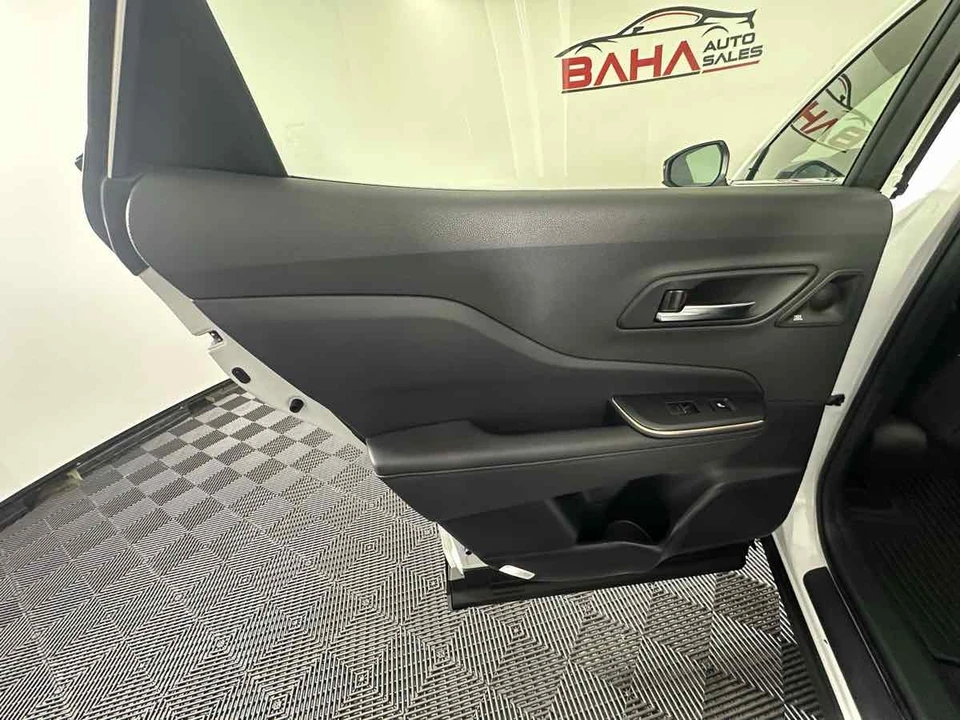 2023 Toyota Crown 16th Gen - Image 17 of 21