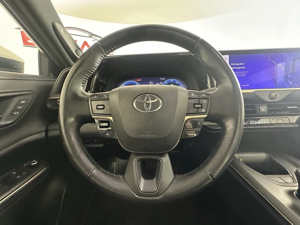 2023 Toyota Crown 16th Gen - Image 28 of 31