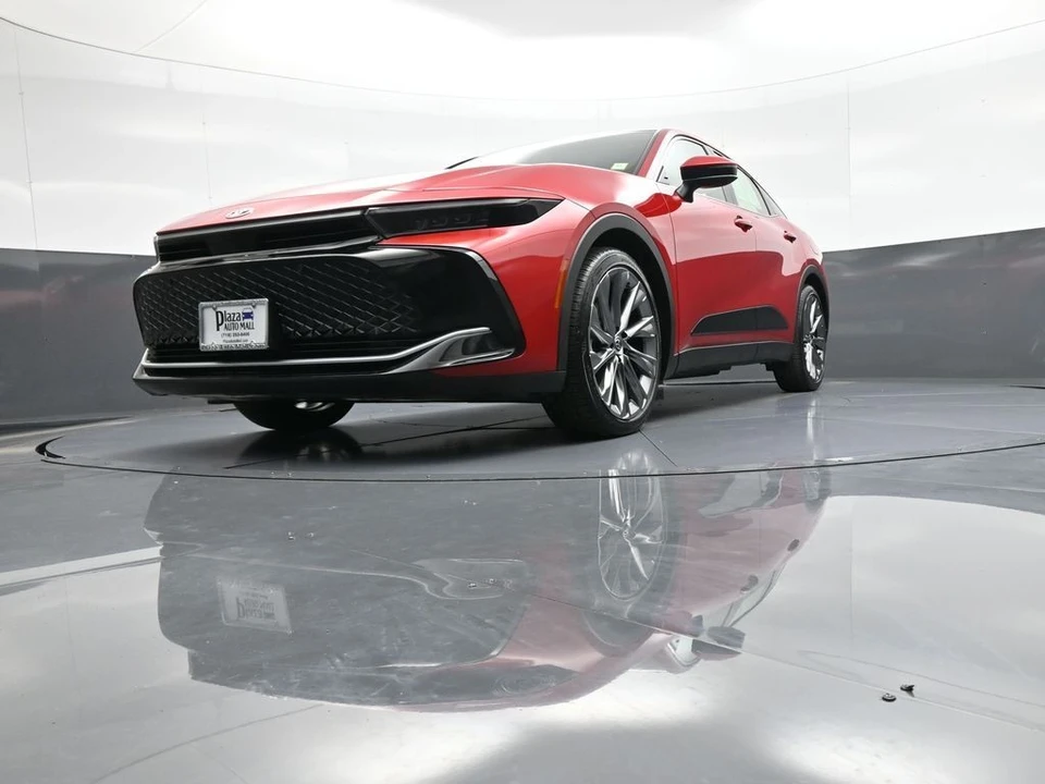 2023 Toyota Crown 16th Gen - Image 25 of 31