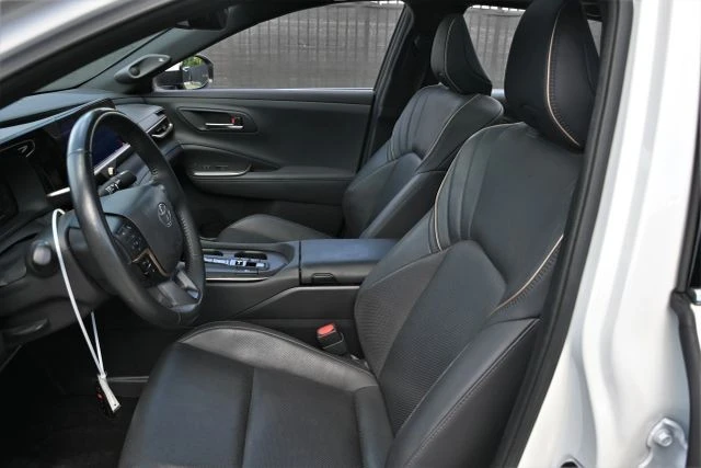 2023 Toyota Crown 16th Gen - Image 13 of 24