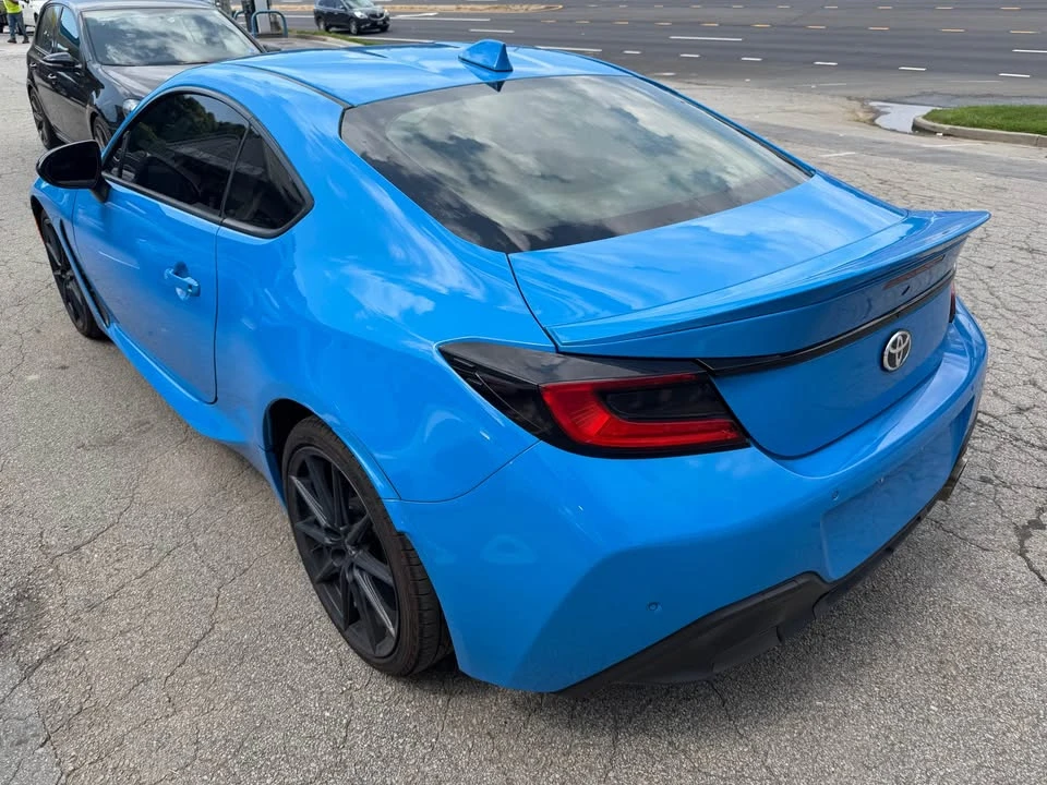 2023 Toyota GR86 2nd Gen - Image 10 of 15