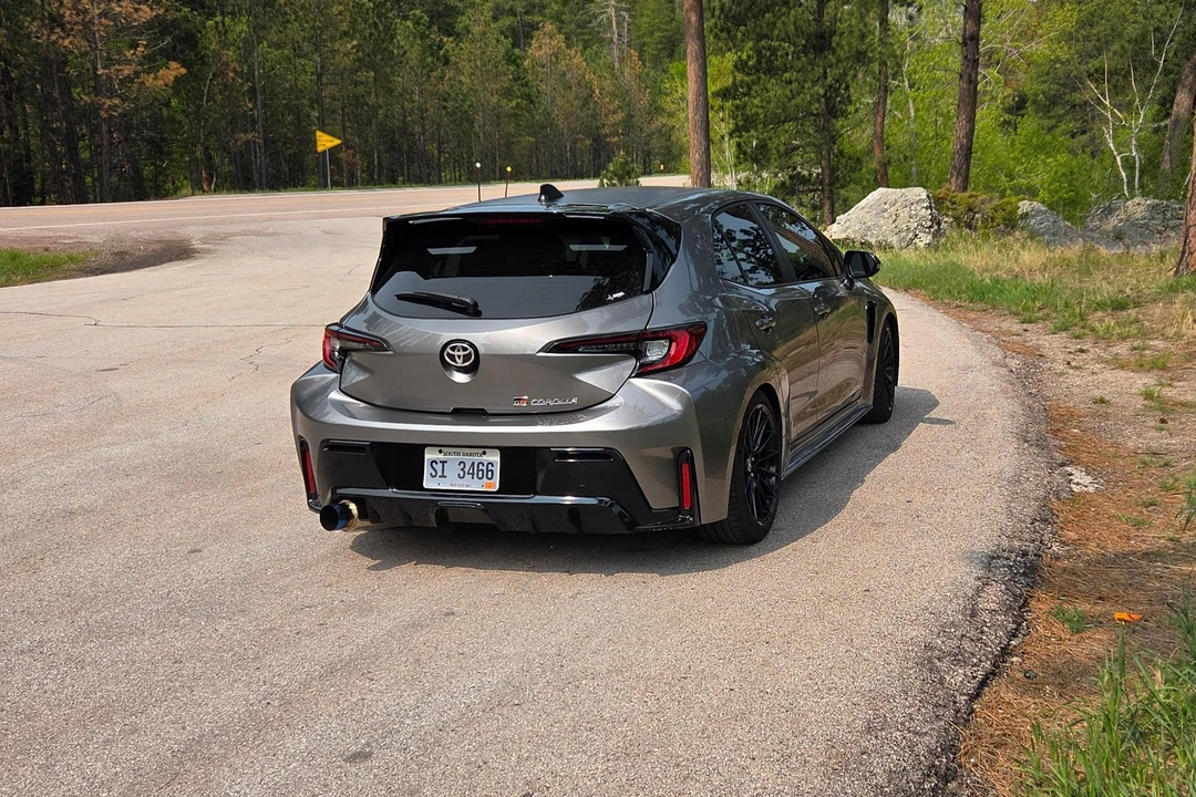2023 Toyota GR Corolla 12th Gen - Image 17 of 31