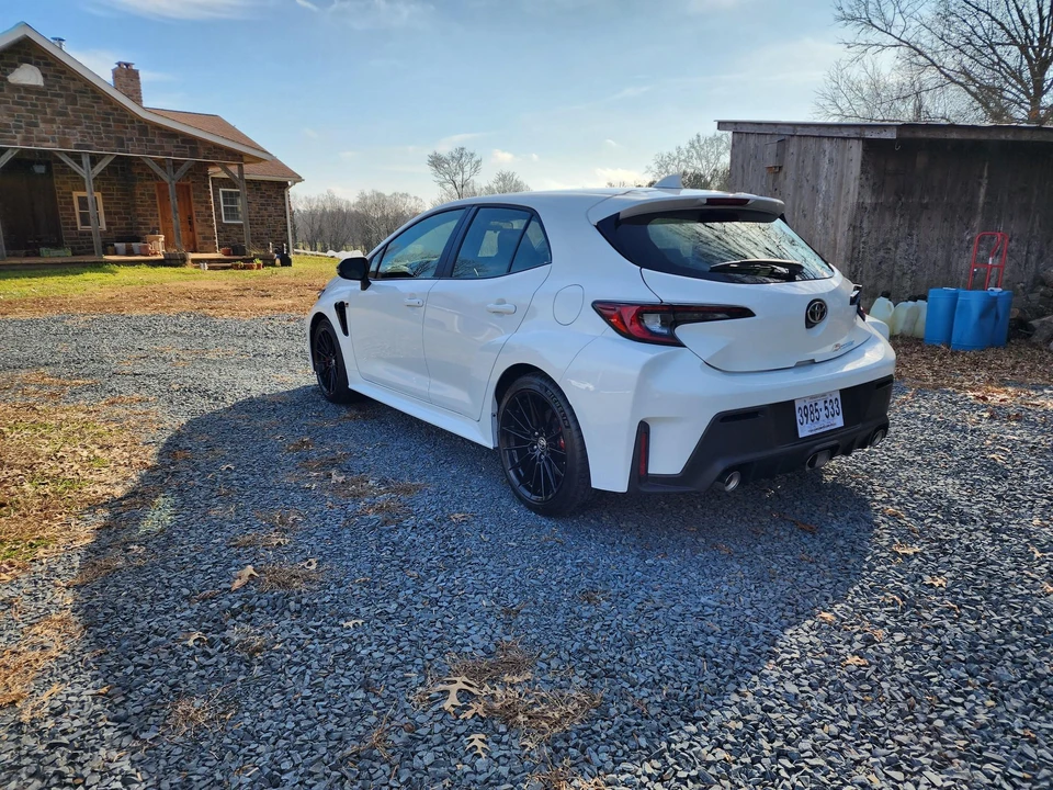 2023 Toyota GR Corolla 12th Gen - Image 9 of 31