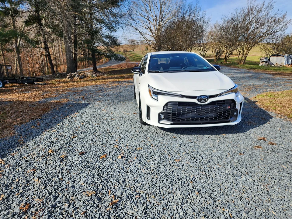 2023 Toyota GR Corolla 12th Gen - Image 16 of 31