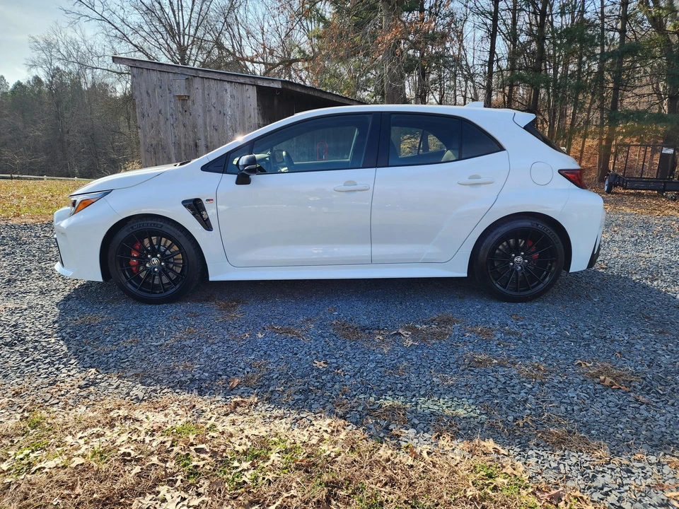 2023 Toyota GR Corolla 12th Gen - Image 7 of 31