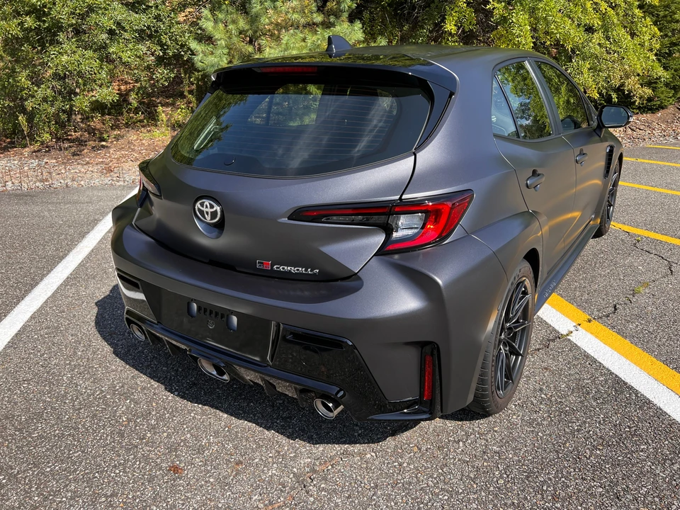 2023 Toyota GR Corolla 12th Gen - Image 17 of 31