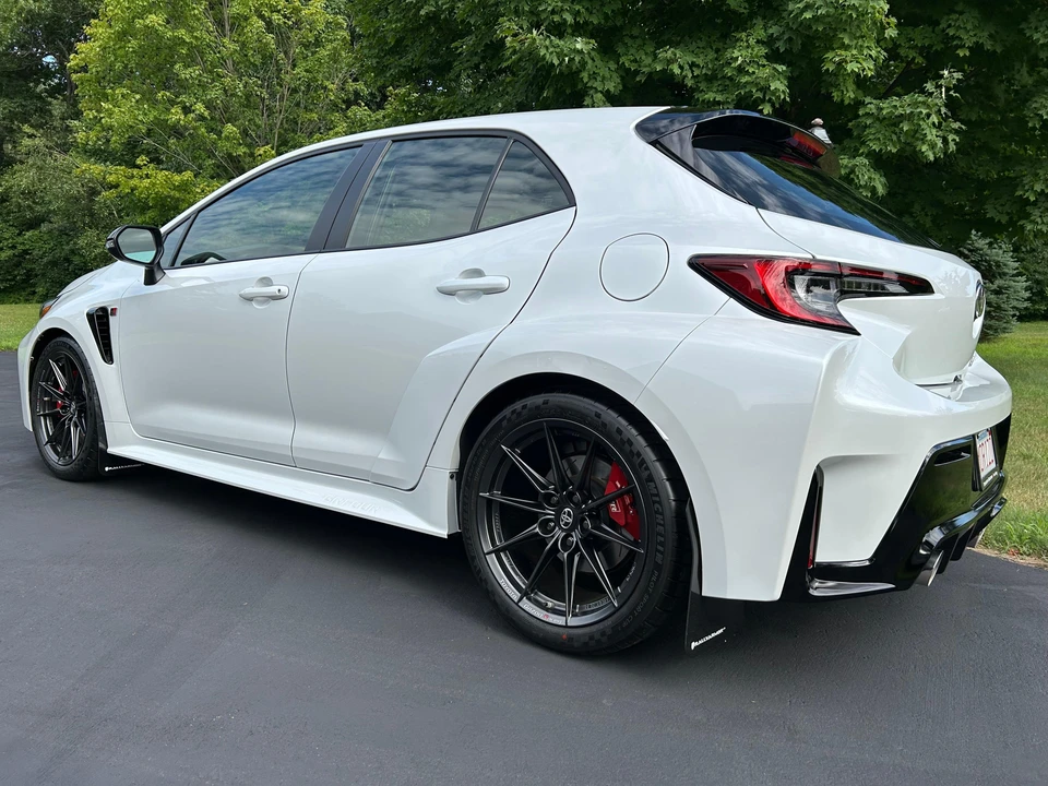 2023 Toyota GR Corolla 12th Gen - Image 17 of 31