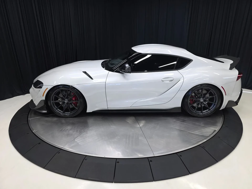 2023 Toyota GR Supra 5th Gen - Image 11 of 31