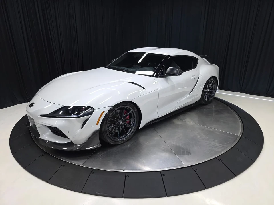 2023 Toyota GR Supra 5th Gen - Image 10 of 31